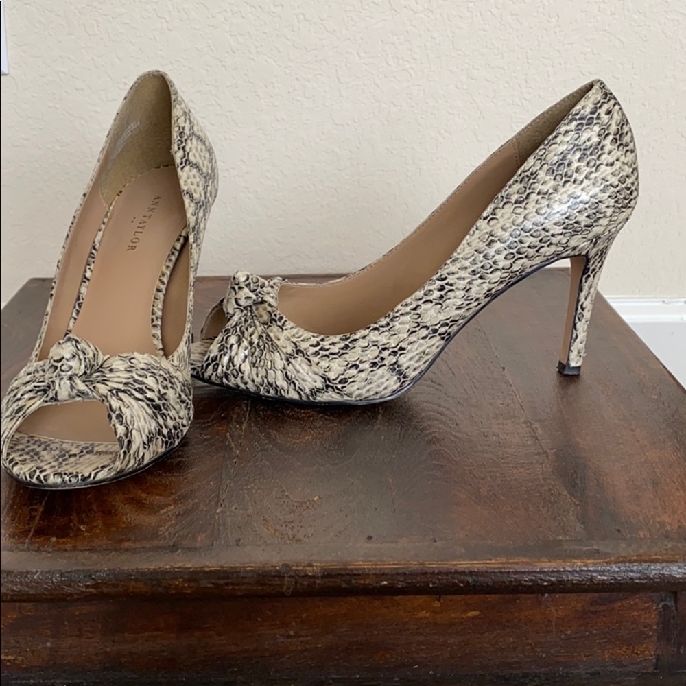 Ann Taylor snake skin peep toe high heels